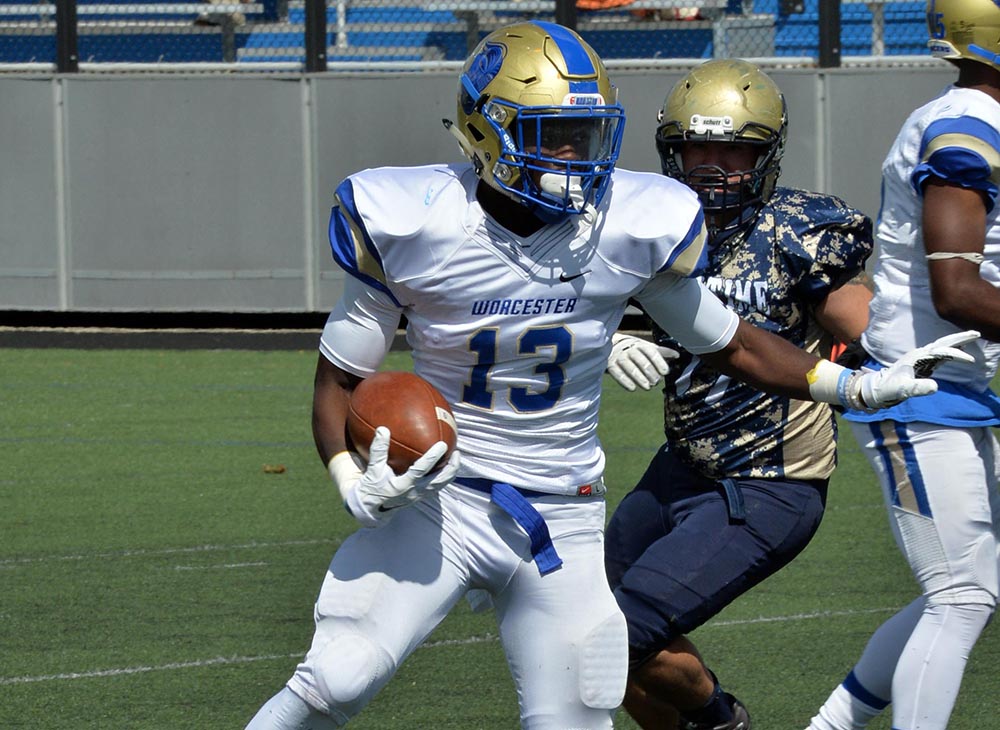 Seahawks Post 35-28 Win over Worcester State in Season Opener