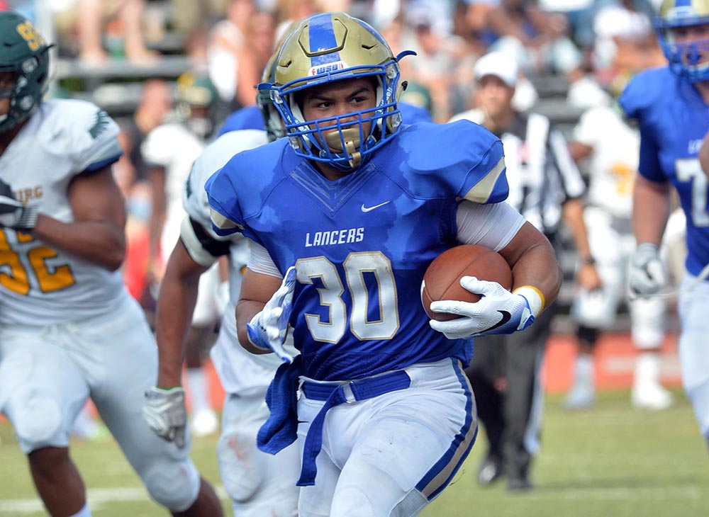 Worcester State Wins On The Road at Bridgewater State, 35-21