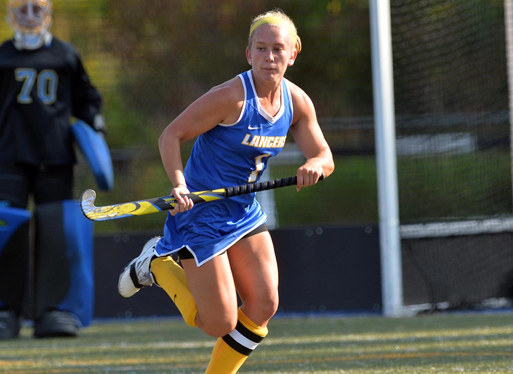 Worcester State Outlasts Clark in Non-Conference Battle, 4-2