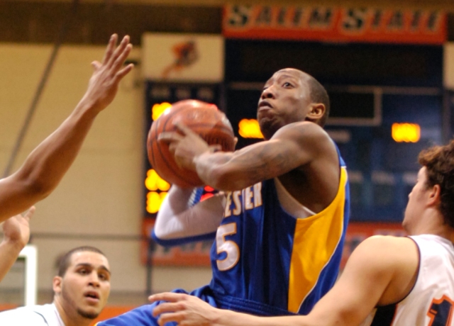 Men's Basketball Falls In Double-Overtime Thriller To Salem State