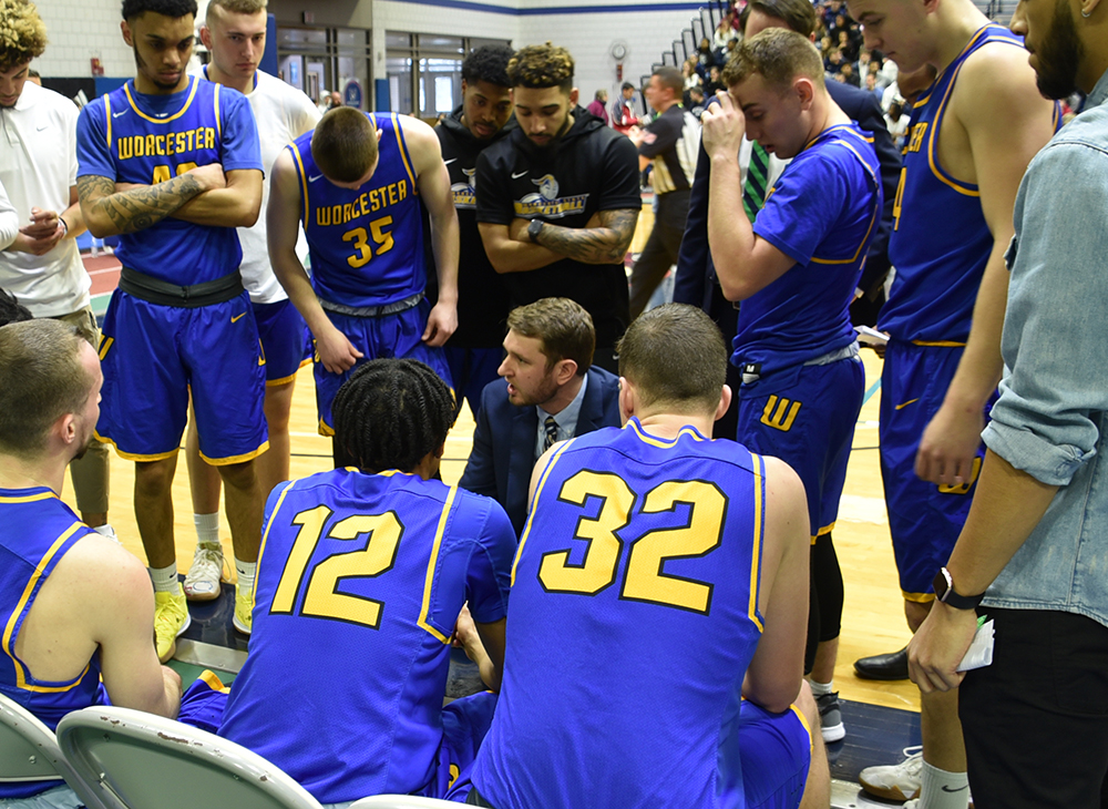Men's Basketball Comes Up Short in MASCAC Championship