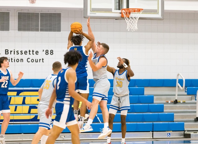 Worcester State Men's Basketball Claims Win in Conference Opener