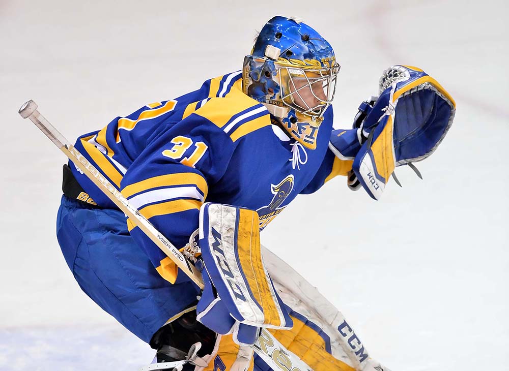 Men’s Ice Hockey Wins Fifth Straight with 4-0 Shutout over Salem State