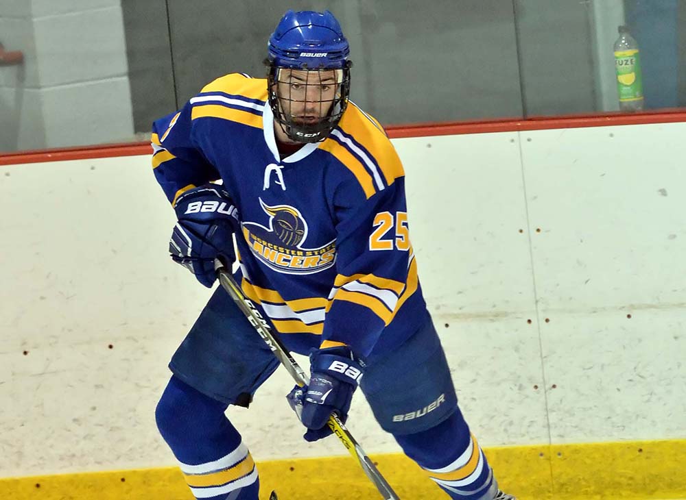 Worcester State Concludes Regular Season with 5-2 Loss to Salem State