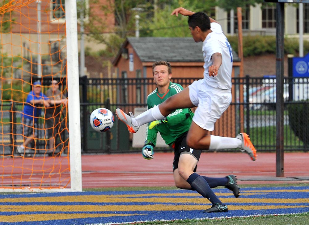 Ipojuca Scores Two in Lancers’ 4-1 MASCAC Tournament Semifinal Victory over Bridgewater State; Worcester State Advances to Championship Game