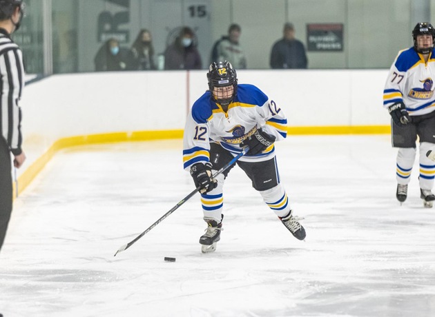 Worcester State Women's Ice Hockey Makes it Two in a Row