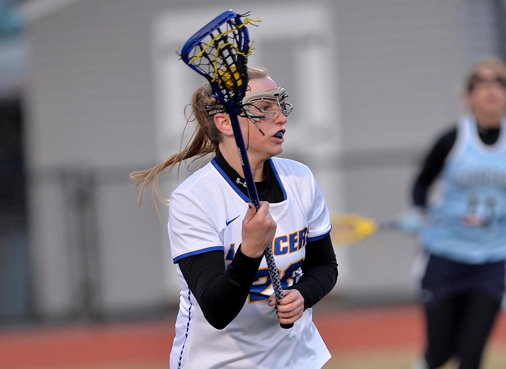 Women’s Lacrosse Downed by Eastern Connecticut, 16-6