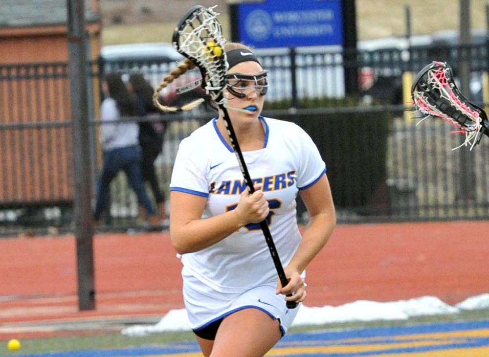 Women’s Lacrosse Wins First Conference Game against Massachusetts Maritime, 15-6