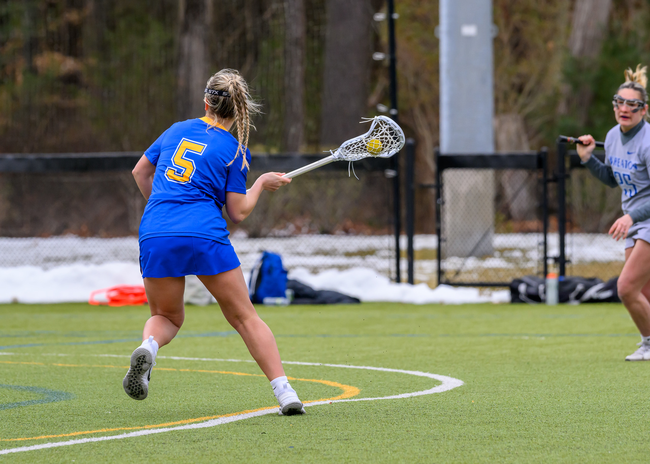 Erickson & Wing Combine For Five Goals In Loss To Western New England