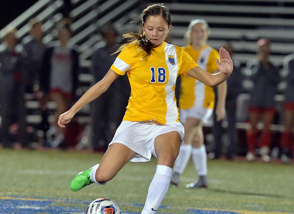 Women's Soccer Stuns Rivals with 3-1 Victory