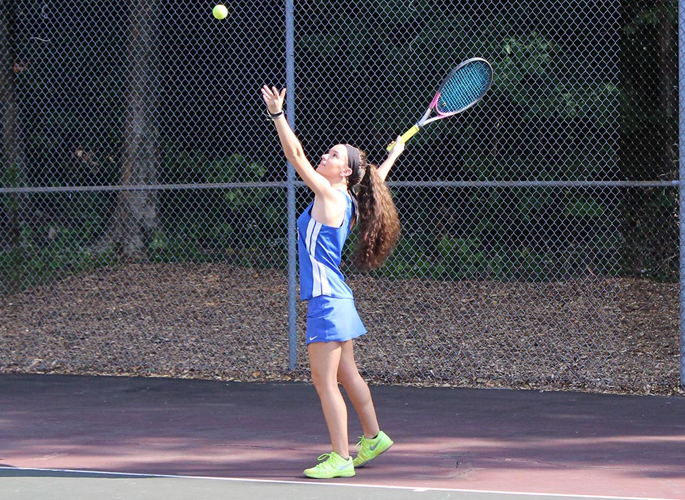 Tennis Stays Perfect in the Little East with Win over Castleton