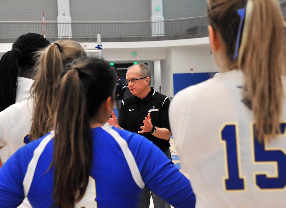 Women’s Volleyball Blanked by Keene State, 3-0