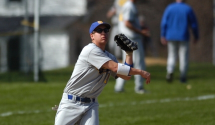 Baseball Draws Split With Westfield State To Open MASCAC Play