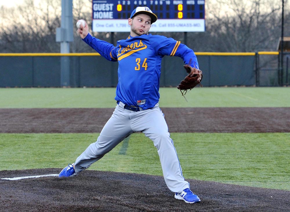 Baseball Earns a Pair of Wins at Bridgewater State