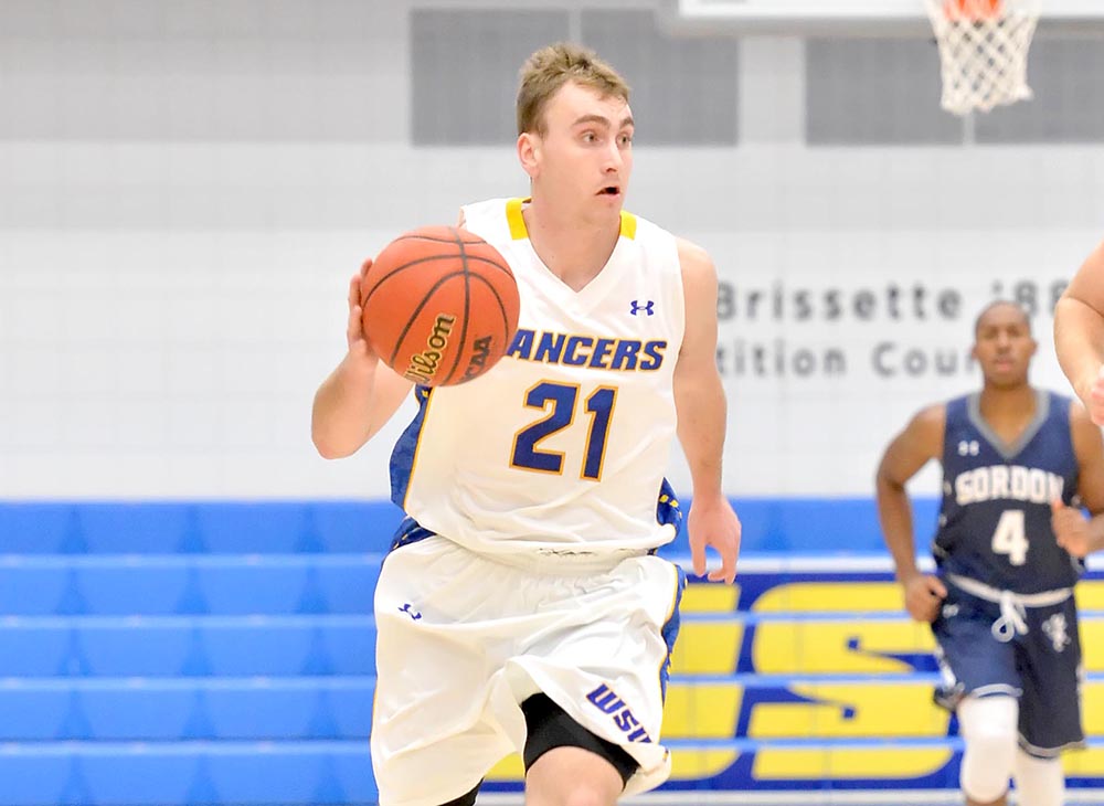 DiBernardo Puts Up 18 Points in Loss to Fitchburg State