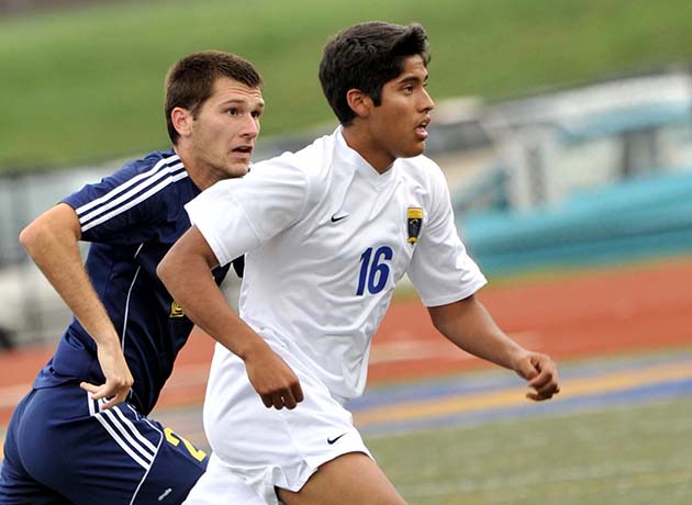 Ipojuca Nets Clutch Game Winner to Advance Lancers to MASCAC Semifinals