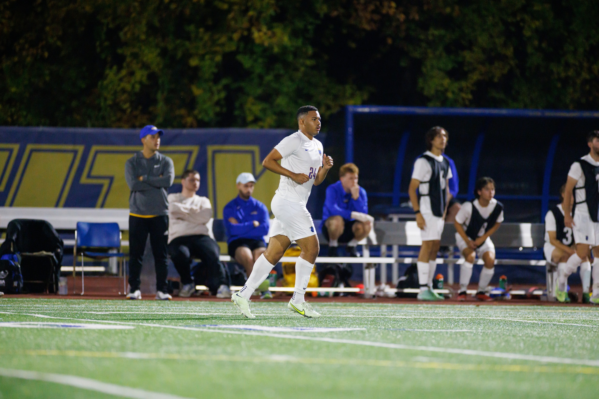 Soccer Shuts Out Rams in MASCAC Victory