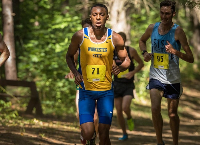 Men’s Cross Country Places Third at CCRI Invitational