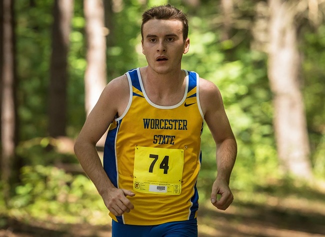 Men’s Cross Country Takes Fourth at Worcester City Meet