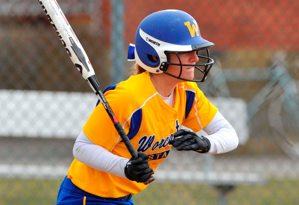 Softball Takes Two From Fitchburg State In 3-2 and 3-1 Victories