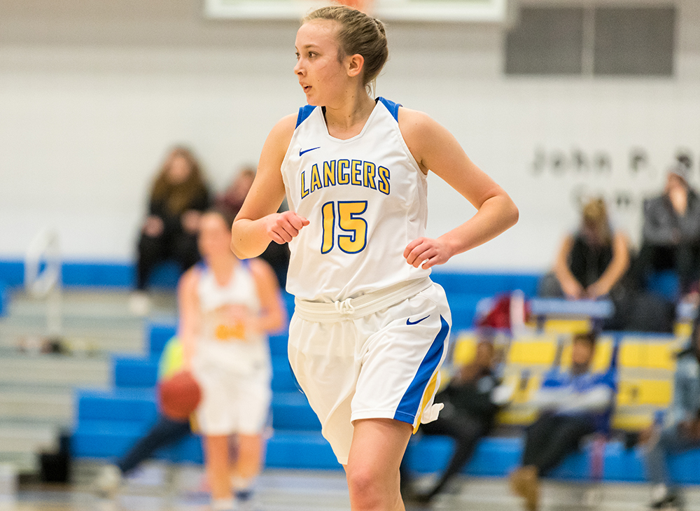Women's Basketball Overcomes Halftime Deficit to Beat MCLA
