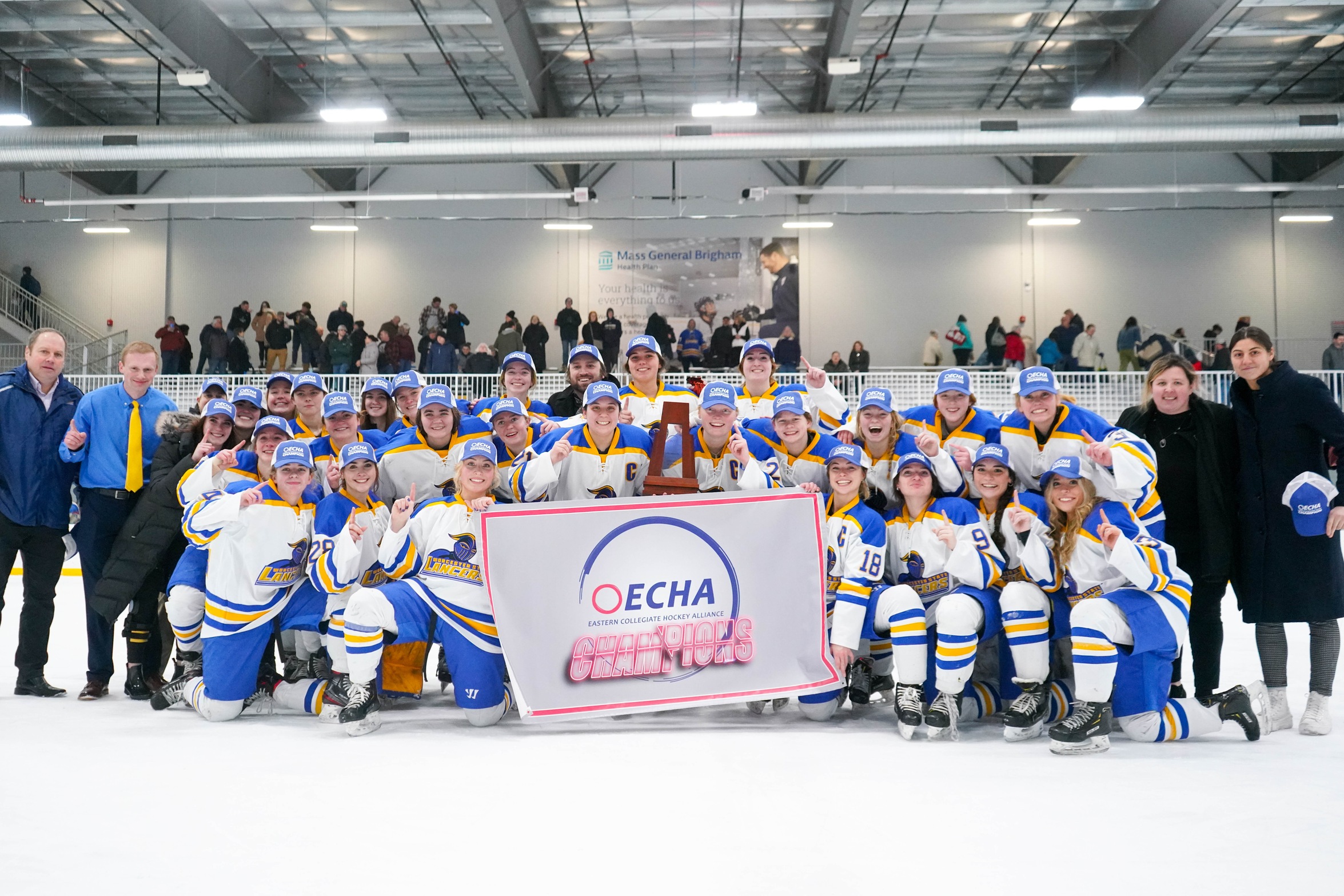 Women's Ice Hockey Repeats as ECHA Champions
