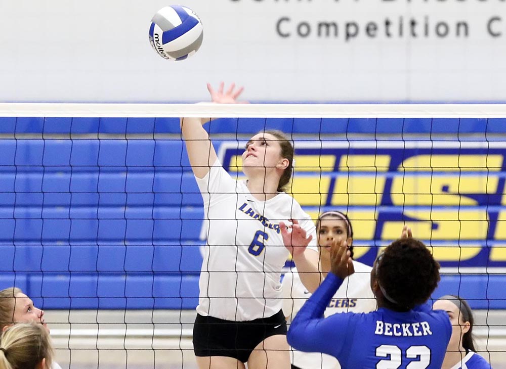 Worcester State Wins Non-Conference Matchup against Mount Ida, 3-0